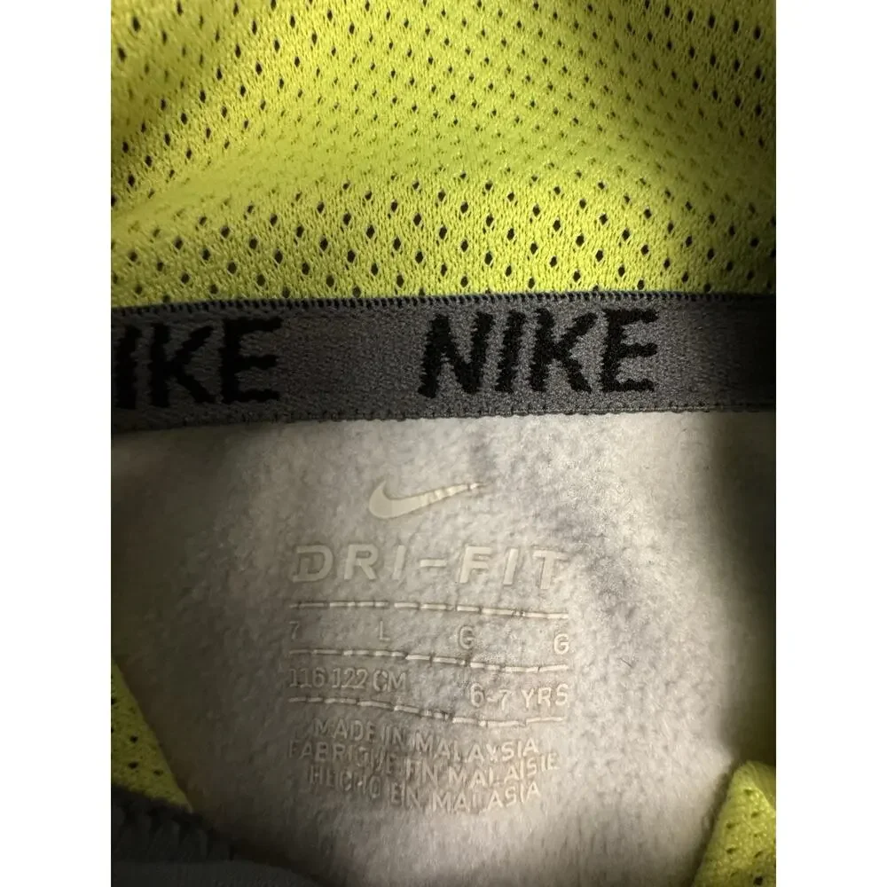 Nike Dri-FIT Boys Gray/Black/Green Colorblock Logo Pullover Hoodie 6-7yr